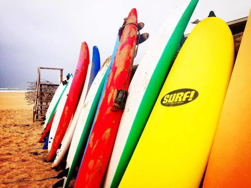 Carcavelos Surf House Exterior photo